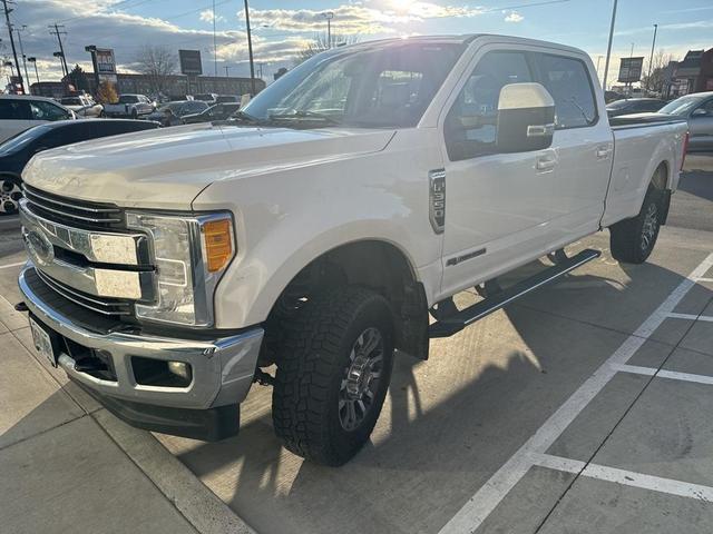 2017 ford f-350 lariat super duty