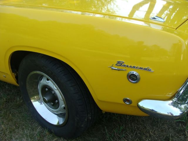 other makes:1967 barrcuda convertible
