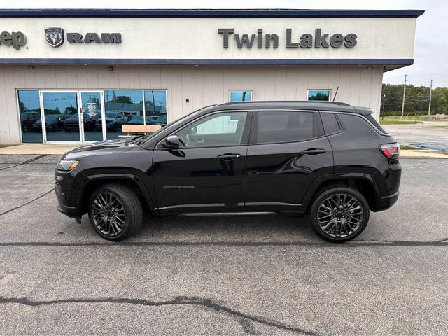 2022 jeep compass altitude