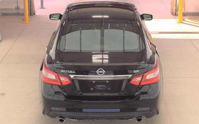 2016 nissan altima 2.5 sr