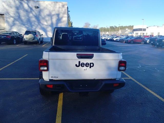 2023 jeep gladiator sport