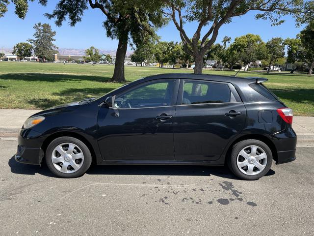 2010 toyota matrix s