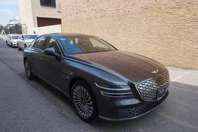2023 genesis electrified g80 base