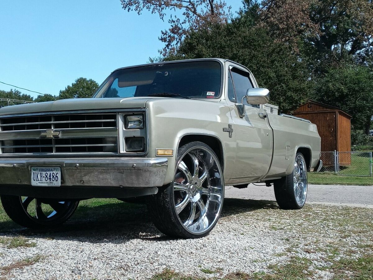 1985 chevrolet c10 silverado on 28 inch rims