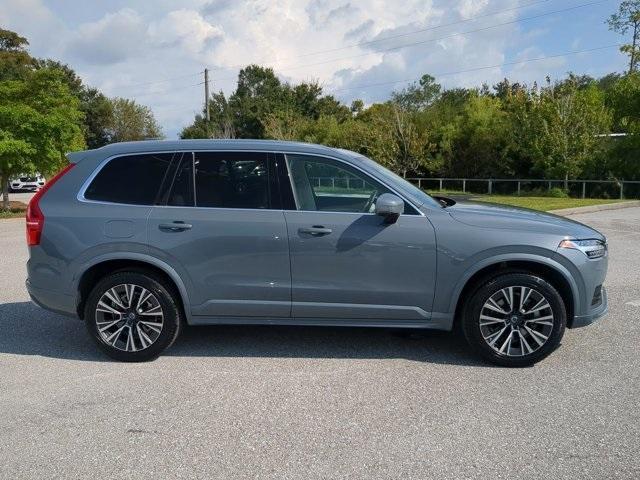 2022 volvo xc90 t5 momentum 7 passenger