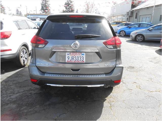 2017 nissan rogue sv