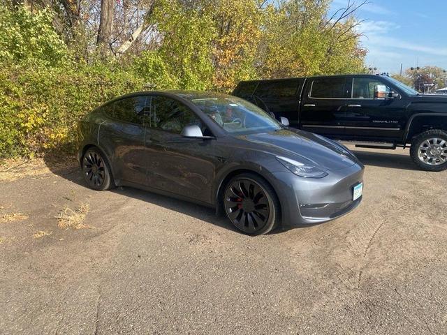2022 tesla model y performance