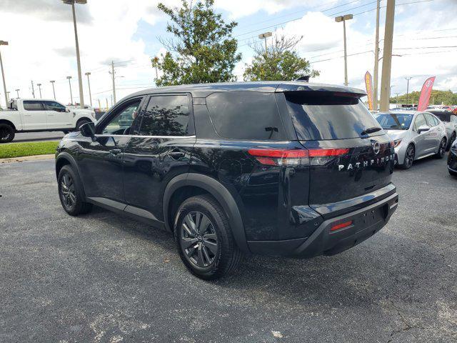 2022 nissan pathfinder s 2wd