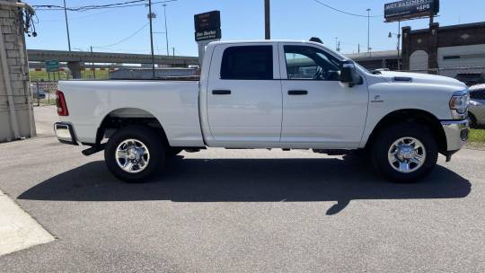 new 2024 ram 2500 tradesman crew cab 6'4" box 4wd