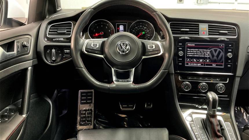 2019 volkswagen golf gti se