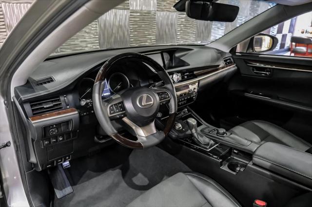 2017 lexus es 350 base