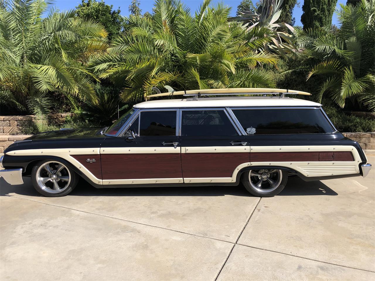 1962 ford country squire