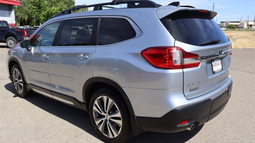 2019 subaru ascent limited 8-passenger