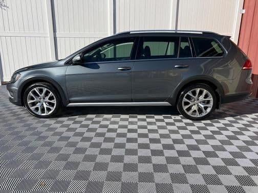 2017 volkswagen golf alltrack in dallas, texas