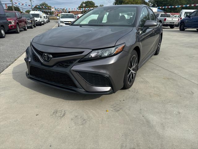 2023 toyota camry se