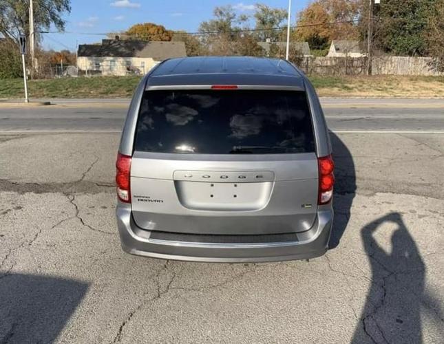 2016 dodge grand caravan passenger se minivan 4d in independence, missouri