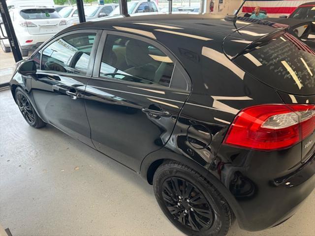 2013 kia rio lx