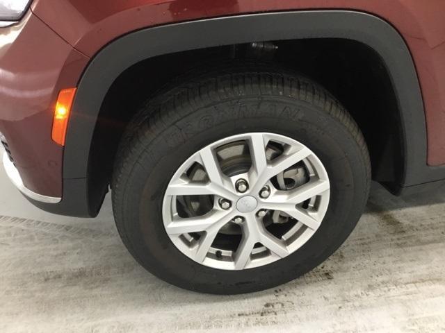 2022 jeep grand cherokee l limited