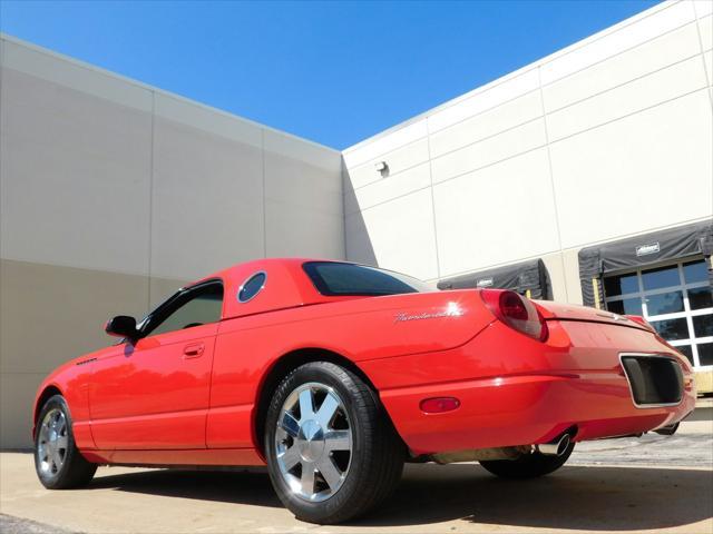 2002 ford thunderbird base