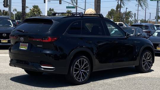 2025 Mazda CX-70