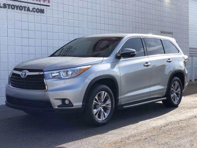 used 2016 toyota highlander fwd le v6 brandon, ms 39042 for sale in brandon, mississippi