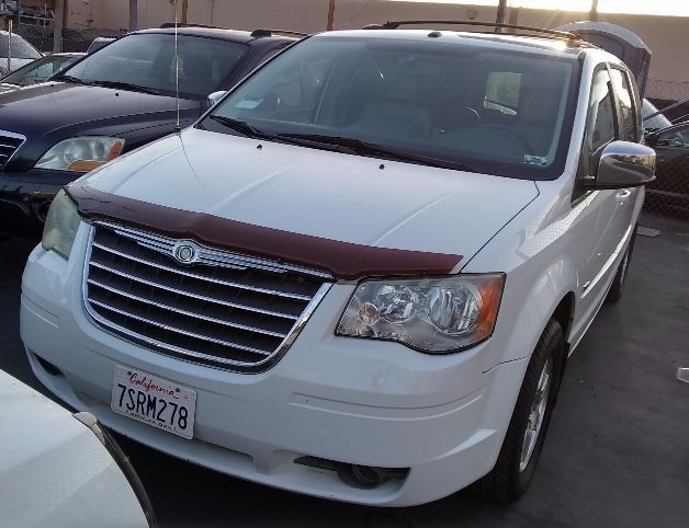 2008 chrysler town country touring limited for sale in california by owner