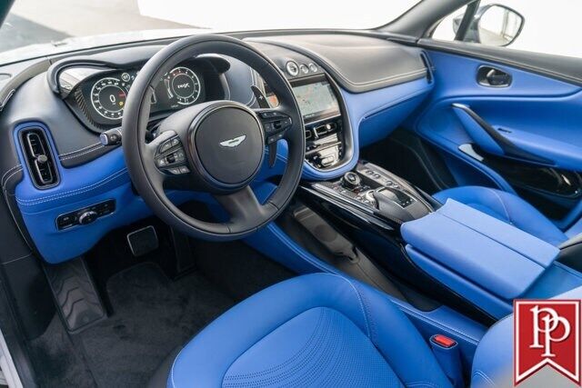 2024 aston martin dbx 707
