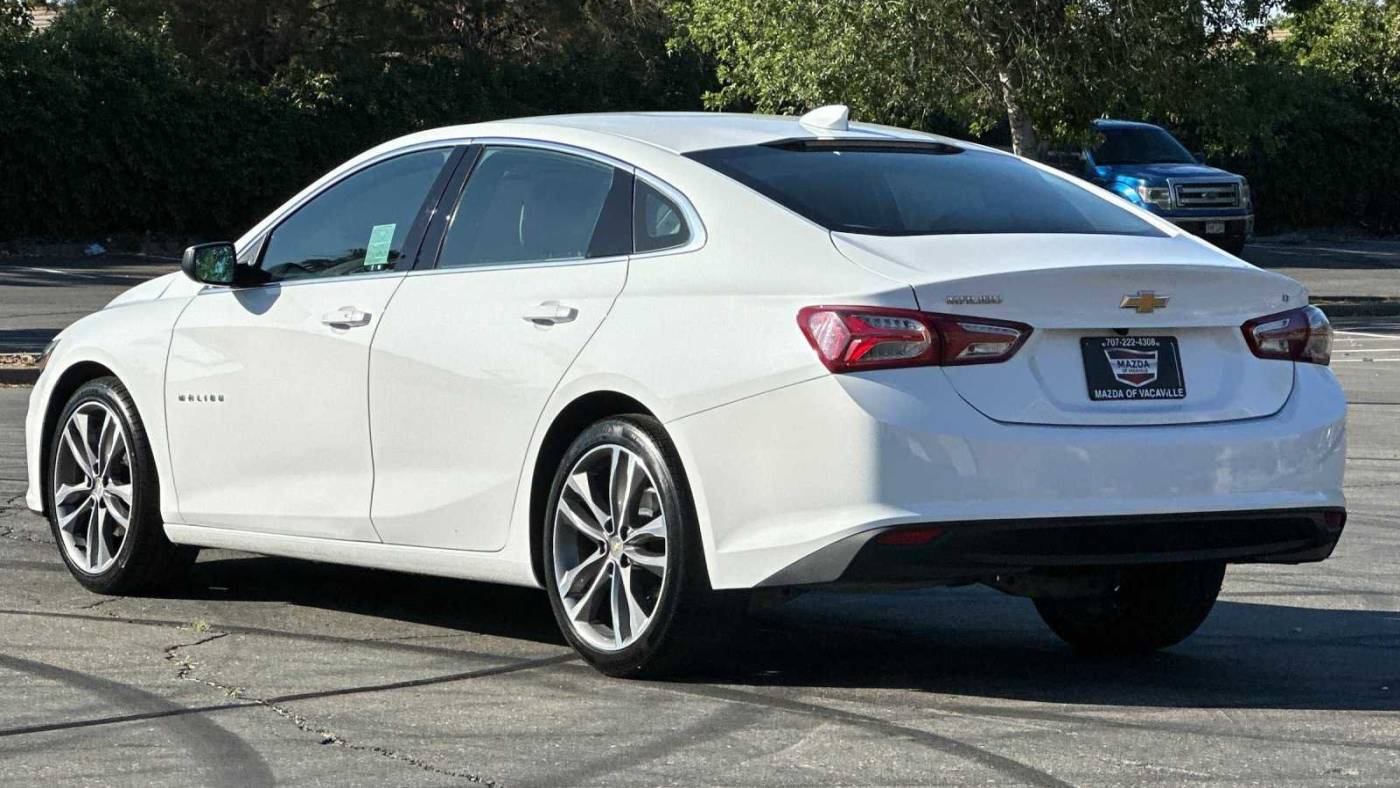 2022 chevrolet malibu lt