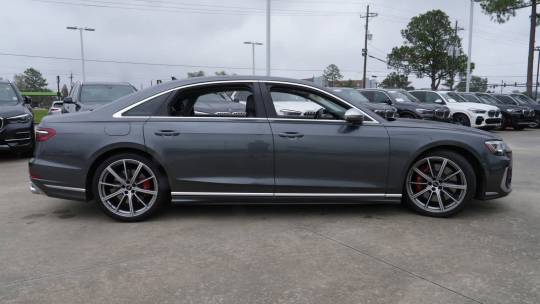 2022 Audi F8 (S8)