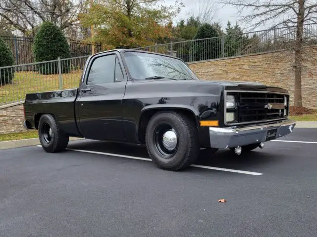 1986 chevrolet c10 pickup black rwd automatic custom