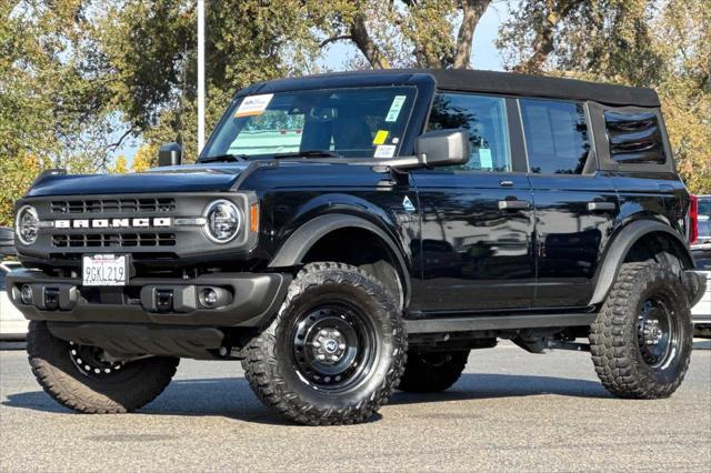 2023 ford bronco black diamond