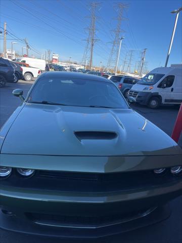 2022 dodge challenger gt