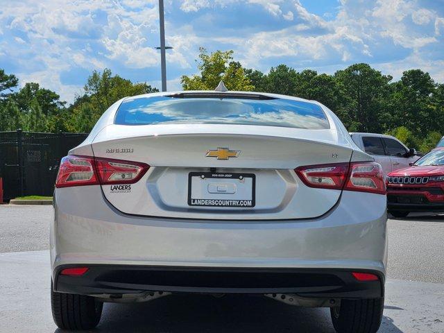 2022 chevrolet malibu lt