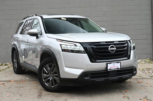 2022 nissan pathfinder sv 4wd