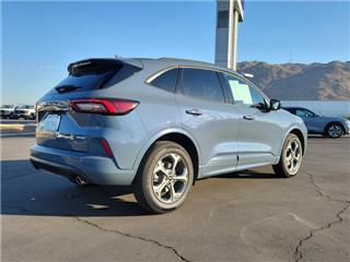 2024 Ford Escape st-line select