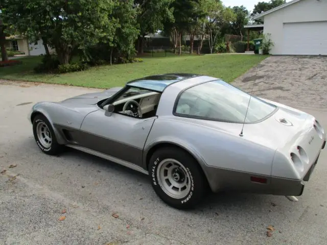 1978 corvette 4-spd, no reserve