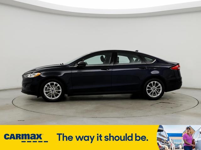 2020 ford fusion se
