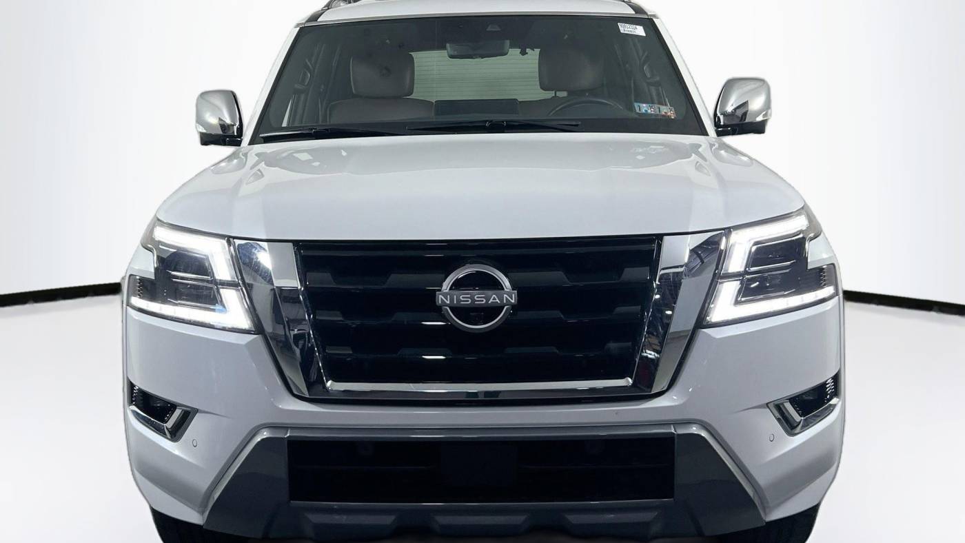 2022 nissan armada platinum