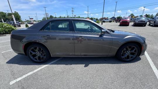 2023 Chrysler 300