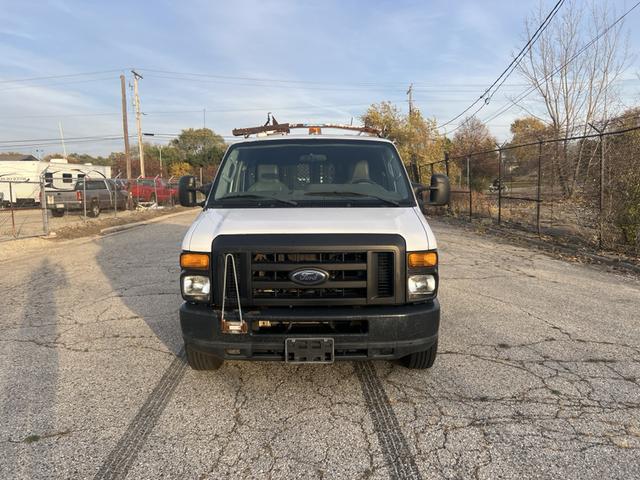 2009 ford e250 base