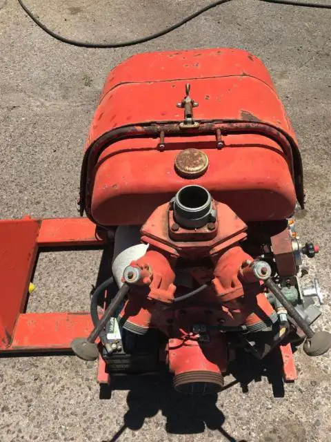 1960's vw fire-pump hale pump good running engine. you tube video of engine run