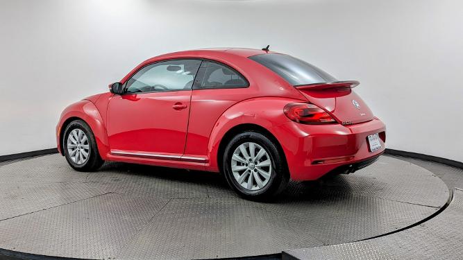 used 2019 volkswagen beetle s