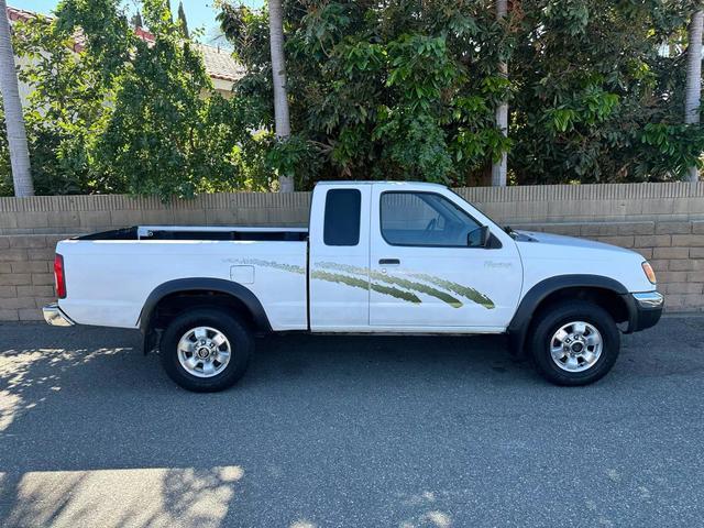 1998 nissan frontier xe king cab