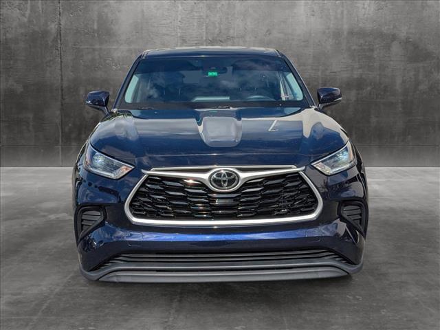 2021 toyota highlander l