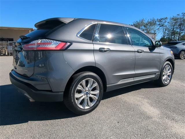 2022 ford edge titanium