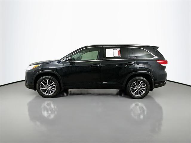 2017 toyota highlander xle