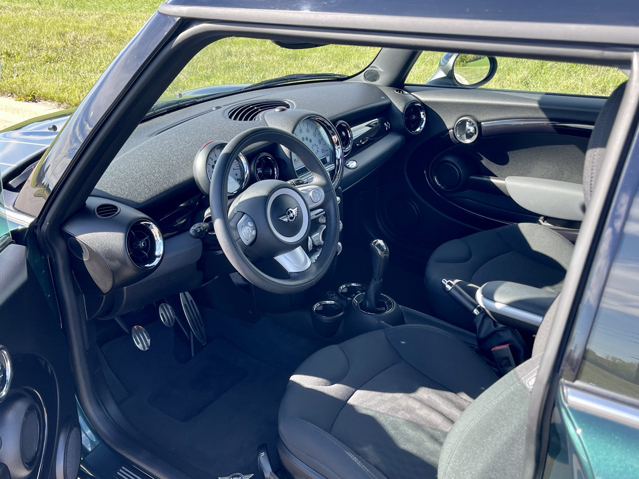 2009 mini cooper jcw 6-speed