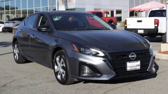 2025 Nissan Altima