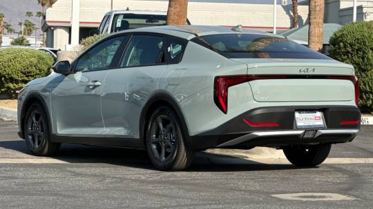 2025 Kia K4