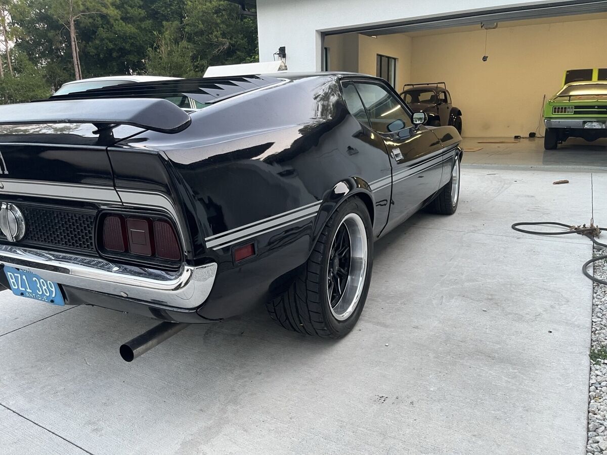 1971 ford mustang mach 1 black